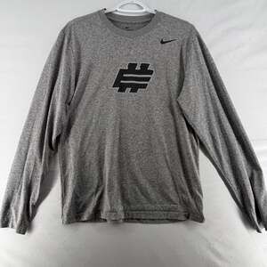 1274 Medium Nike Dri-FIT Heather Gray Long Sleeve T-Shirt with Logo